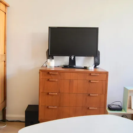 شقة Studio Near The Eiffel Tower